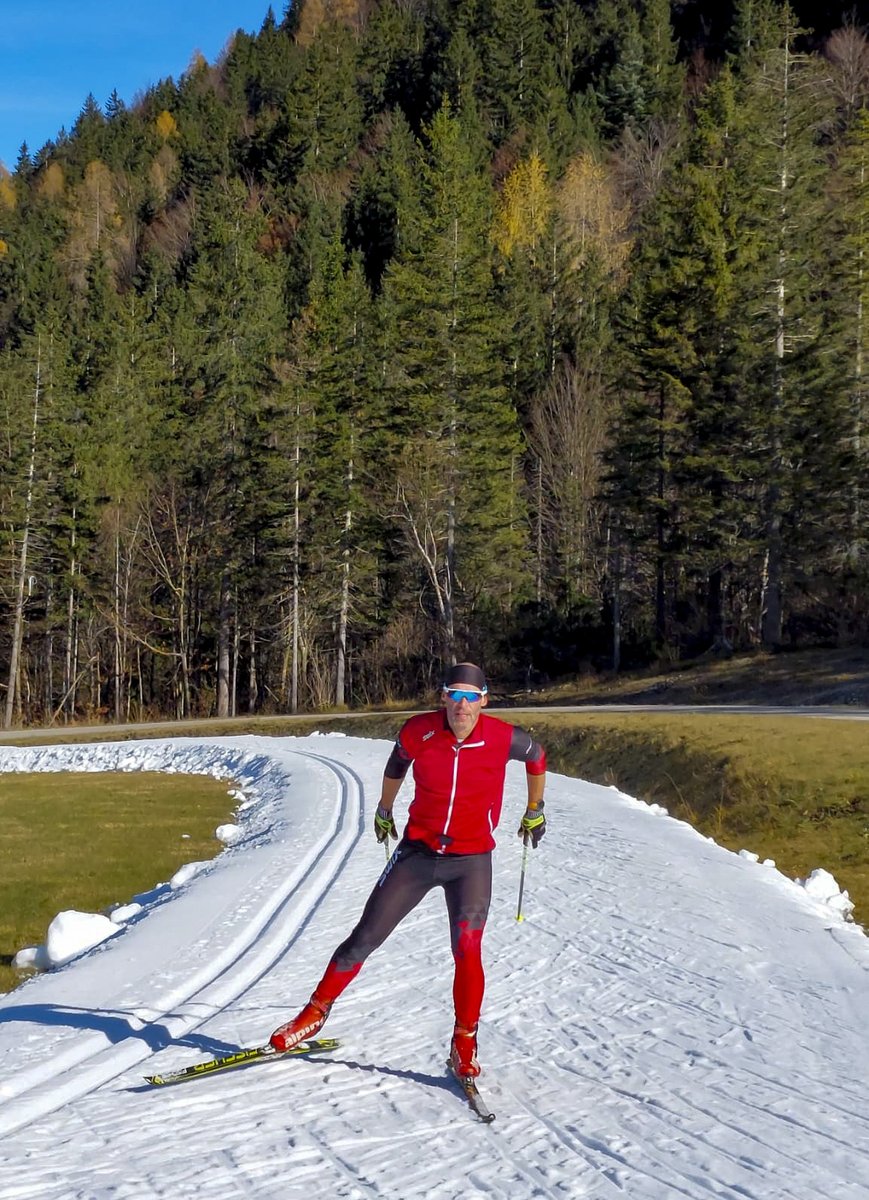 Winter is on... finally! 😆
#skiing #xcskiing #winter #snow #outdoors #letitsnow