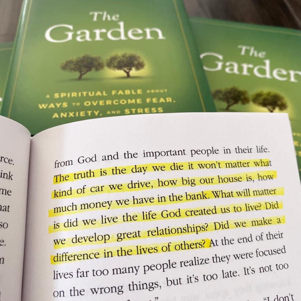 Don’t live life being distracted by the wrong things. 📷 from page 59 of my book, “The Garden”.