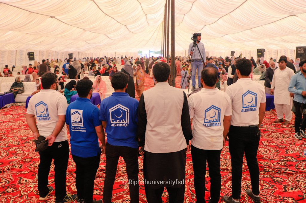 Riphah_Fsd's tweet photo. "Together, making an impact: RIUF and @AlkhidmatOrg partnering for a meaningful mission."
.
#RIUF #Alkhidmat #Pakistan #FreePalestine #OrphanCareProgram #FunGala2023 https://t.co/M9J3Owtxbk