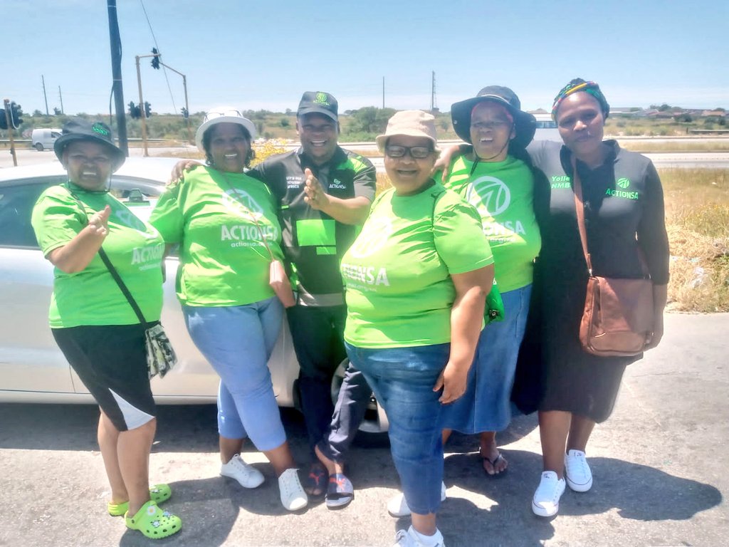 ActionsaECwf's tweet photo. All Leaders and Patriots from different regions like Joe Gqabi, Alfred Nzo, BCM ,NMB ,OR Thambo ,Chris Hani and other regions  were fully engaged in IEC Registration.....@Action4SA @GillianYoungBe1 #RegisterToFixSA 
#WomeninAction https://t.co/WKQZcjxrVF