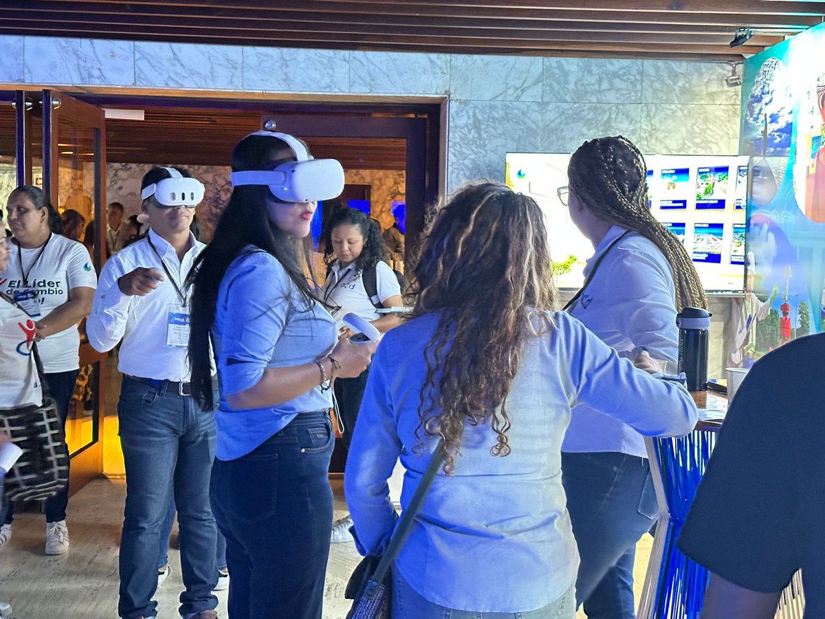 cccartagenaco's tweet photo. En el #CCCI se realizó Innova Latam, un encuentro que reúne a especialistas internacionales y una comunidad de profesionales alrededor de la innovación empresarial. 

Estos espacios contribuyen al crecimiento empresarial del país, a través de sistemas innovadores éxitos. https://t.co/3k8UleW5eF