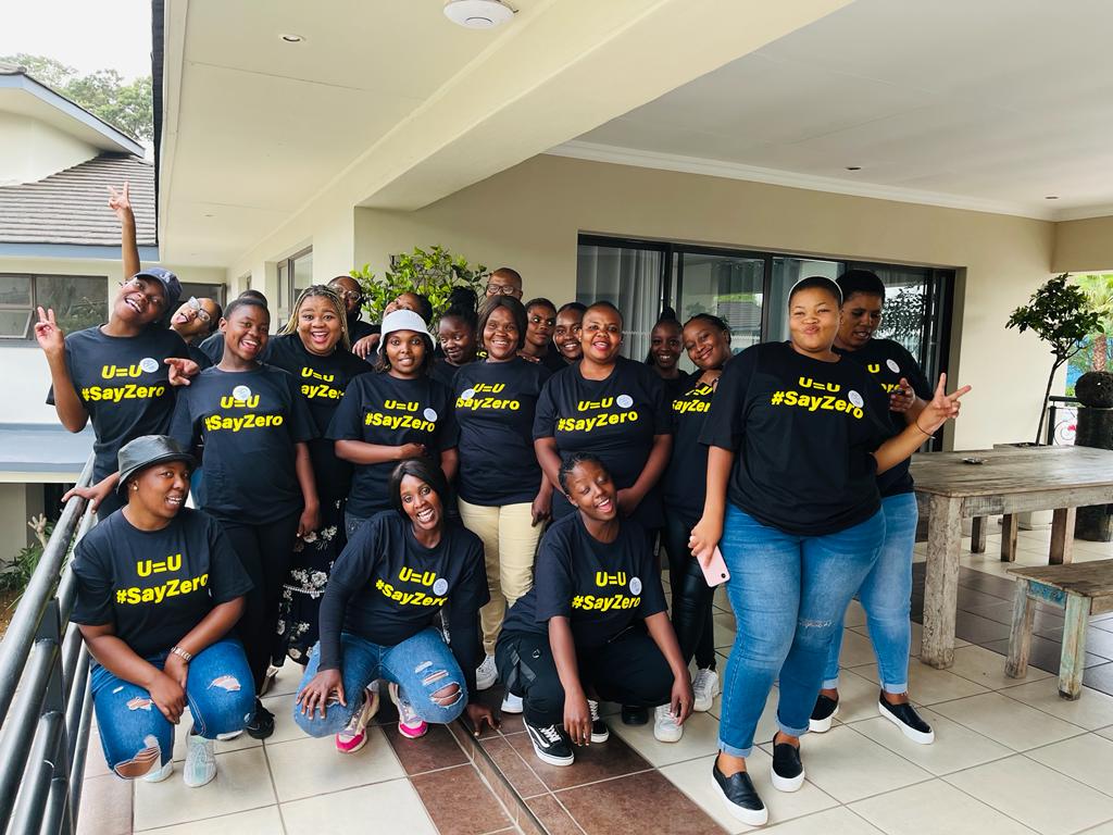 hspn4's tweet photo. Pushing a ground breaking project in @SouthAfrica with @PreventionAC #ViralloadLiteracy #ViralLoadTestingAdvocacy
@Mandisa_Dukashe @UequalsUAfricaF 
#ViralloadTesting >> #ViralLoadResults >> #UequalsU (in that order) https://t.co/ptffROqWFf