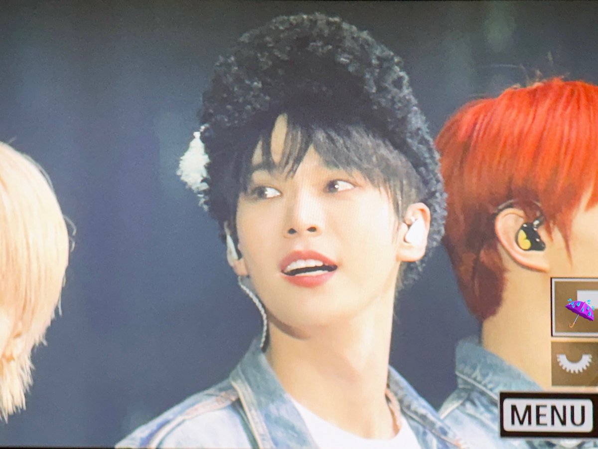 do0_lluvia's tweet photo. 231118 THE UNITY Day 2 #도영 https://t.co/1qEWbe9yIh