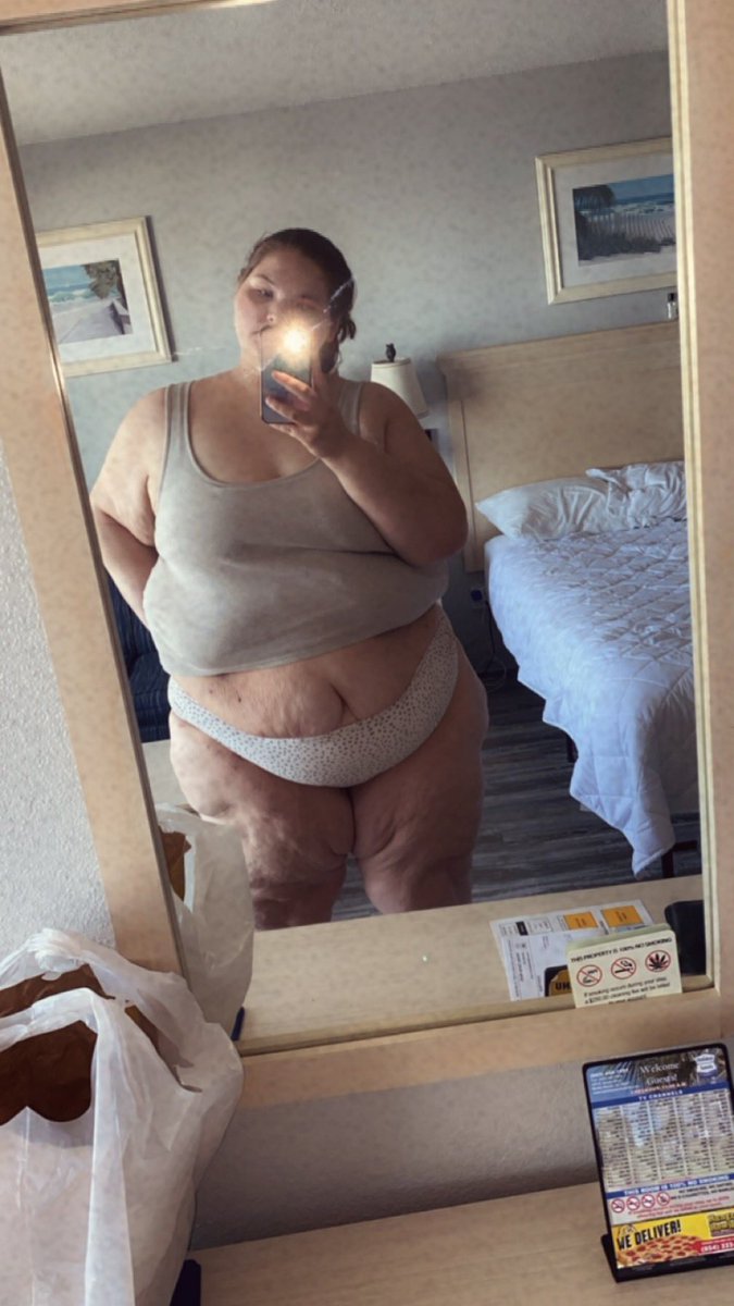 SsbbwThighZilla's tweet photo. Myrtle beach😍♥️ #ssbbw #thighzilla https://t.co/bjHt9mXoI4