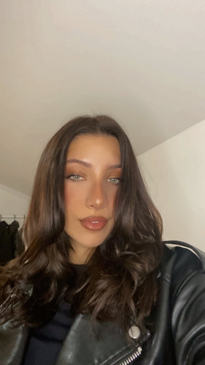 brunette 🍫