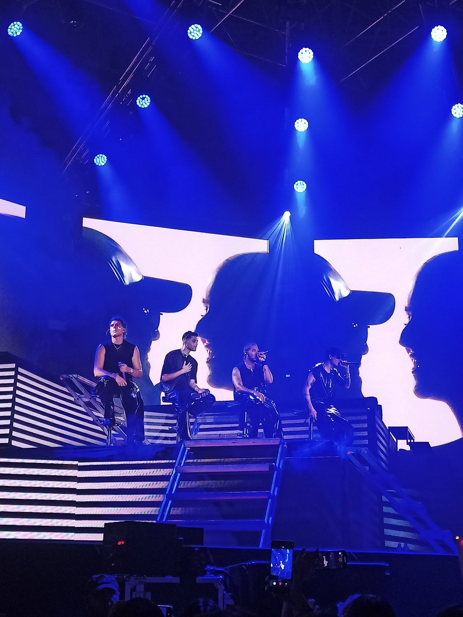 gracema_vb's tweet photo. Gracias @CNCOmusic ❤️‍🩹
Fueron mi lugar seguro en muchas ocasiones y lo seguirán siendo. Hoy se cierra un capítulo muy lindo en mi vida, los amo muchísimo. Gracias por cada momento que nos regalaron, hicieron a las #CNCOwners muy felices.🫶🏻✨ https://t.co/R7yAEEHwei