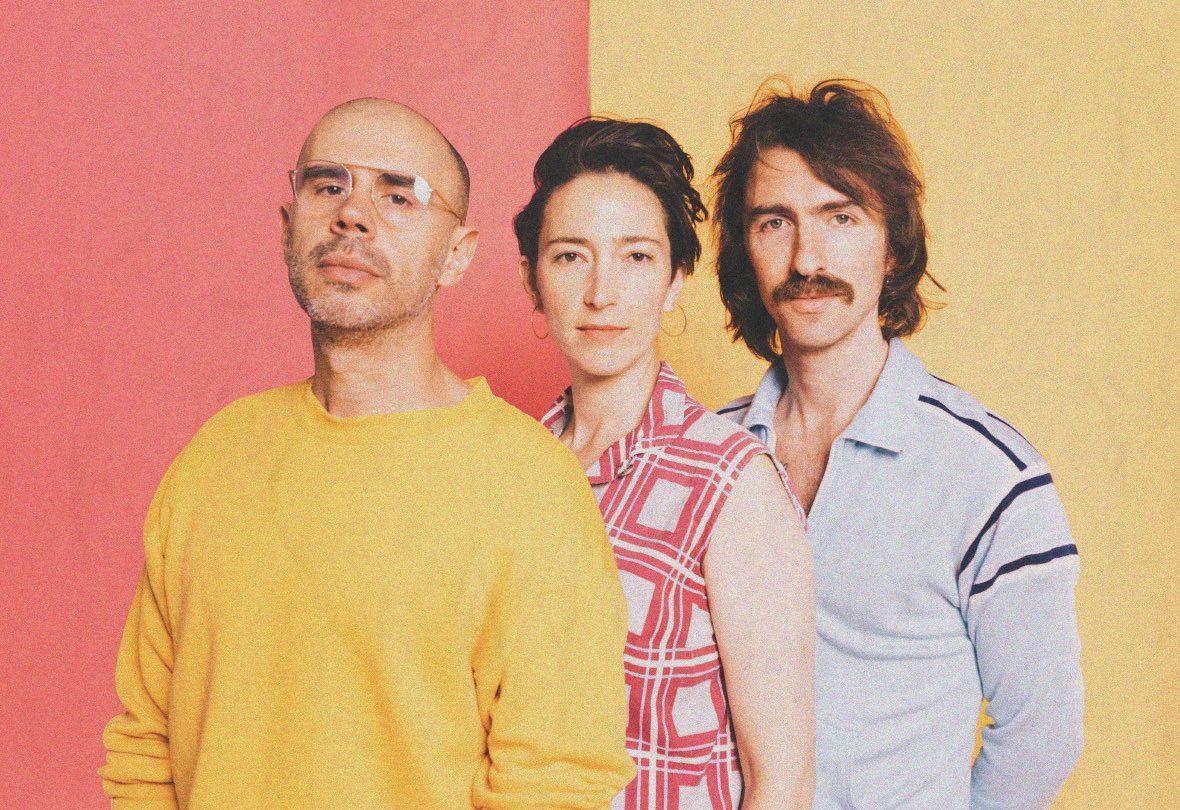 hideoutchicago's tweet photo. 🌟Friday, April 19th🌟

COCO! Coco is the lush, twangy, sofisti-pop project from Maia Friedman (Dirty Projectors), Dan Molad (Lucius), and Oliver Hill (Pavo Pavo.) Look out for their upcoming album “2” set for release on First City Artists March 1st. https://t.co/yhxyg8yfbF