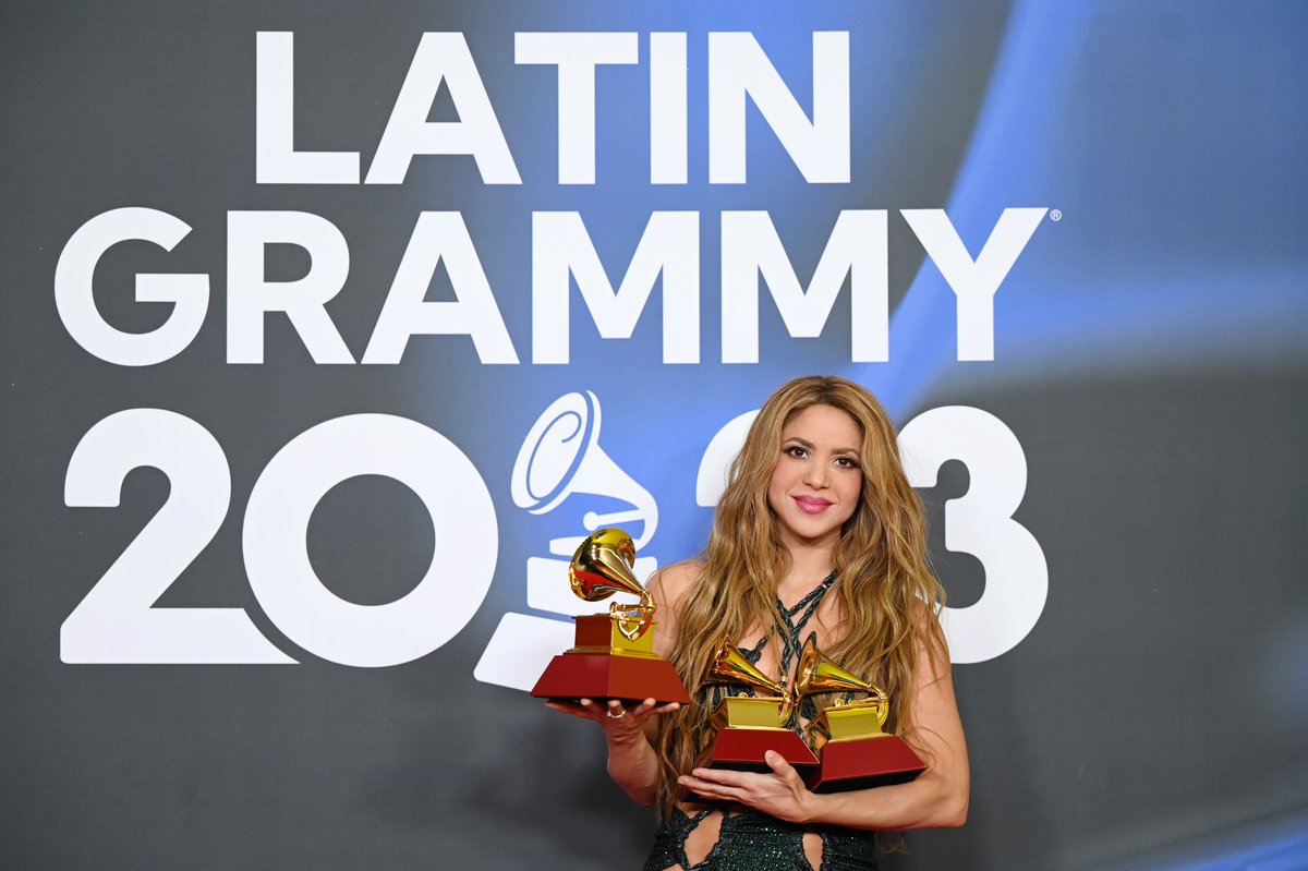 Skratc's tweet photo. SEVILLE, SPAIN: Shakira poses with the awards for Song of the year, Best pop song and Best urban/fusion performance attends The 24th Annual Latin Grammy Awards on November 16, 2023 in Seville, Spain. (Photo by Borja B. Hojas/Getty Images, Latin Recording Academy) 
#LatinGRAMMY https://t.co/VIBYKXZT8J