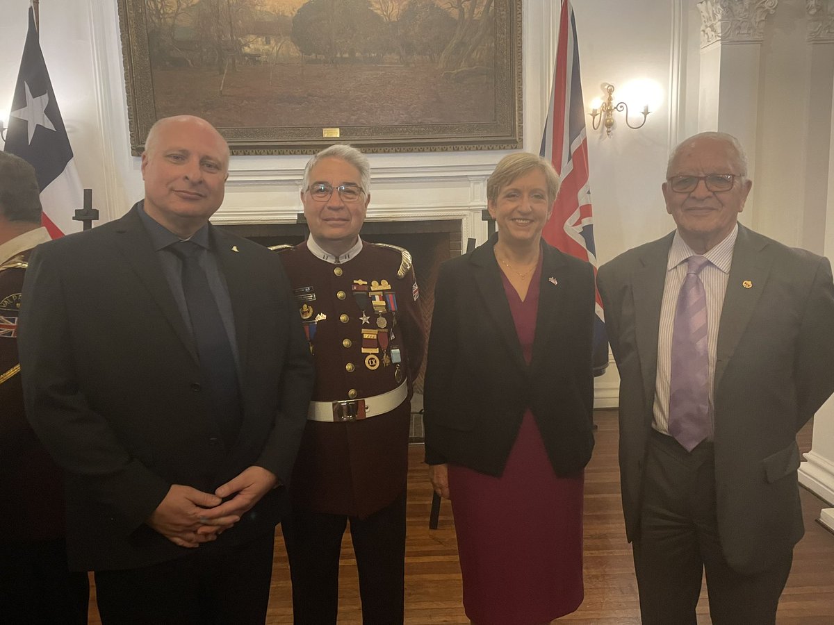 RenzoVaccarezza's tweet photo. Celebración  del aniversario del natalicio de Su Majestad el Rey Carlos III en Viña del Mar. 
Sábado 18 de noviembre de 2023. https://t.co/WE3jUJV274