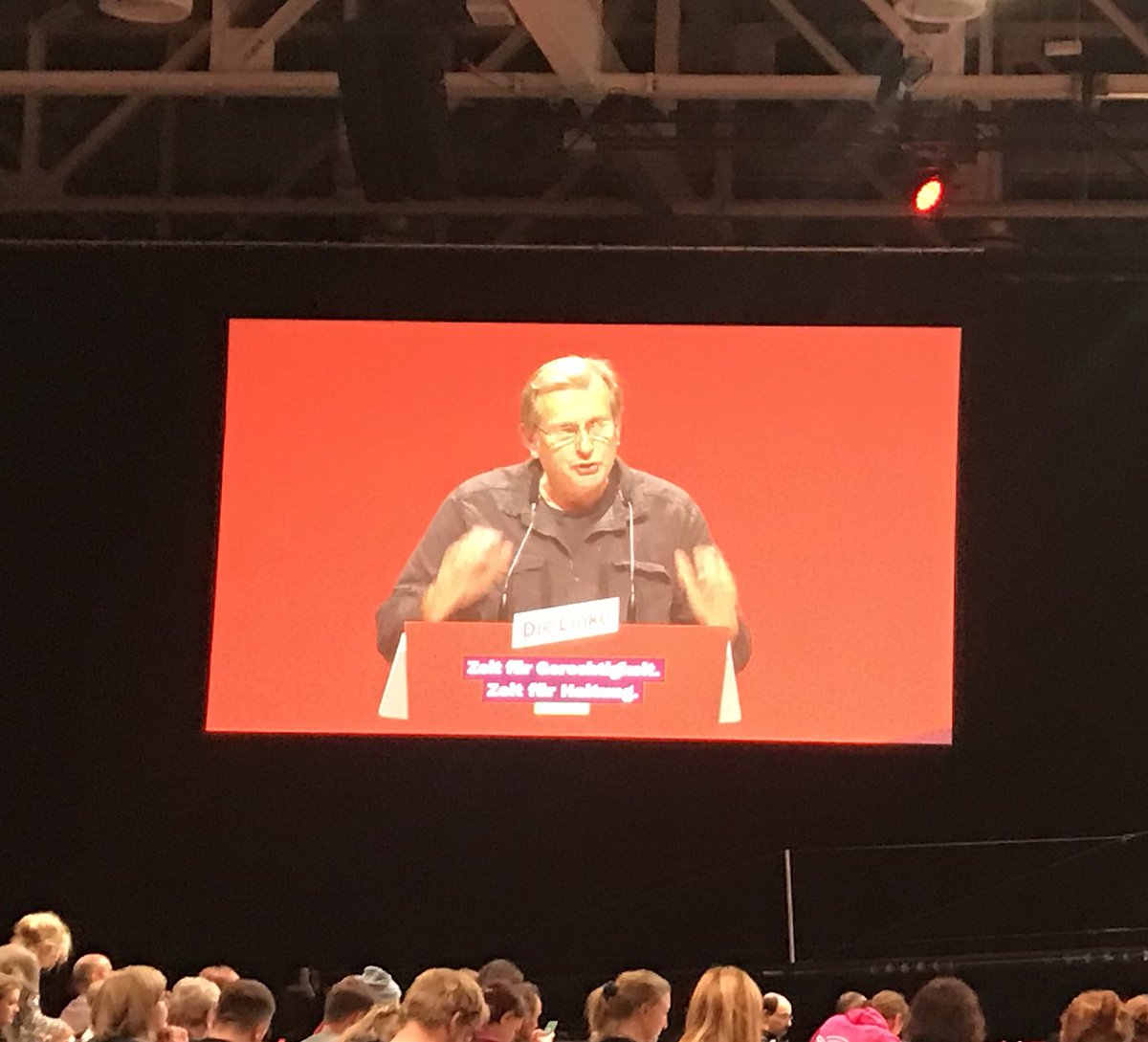 Rico Gebhardt (@ricogebhardt) on Twitter photo Was für ein tolles Spitzenteam was wir da gerade auf dem #Europaparteitag von <a href="/dieLinke/">Die Linke</a> gewählt haben. <a href="/schirdewan/">Martin Schirdewan</a>, @CaroRackete, <a href="/OezlemADemirel/">Özlem Alev Demirel</a>, <a href="/trabertwaehlen/">Prof. Dr. Gerhard Trabert</a> #nurmitlinks Was für ein tolles Spitzenteam was wir da gerade auf dem #Europaparteitag von <a href="/dieLinke/">Die Linke</a> gewählt haben. <a href="/schirdewan/">Martin Schirdewan</a>, @CaroRackete, <a href="/OezlemADemirel/">Özlem Alev Demirel</a>, <a href="/trabertwaehlen/">Prof. Dr. Gerhard Trabert</a> #nurmitlinks