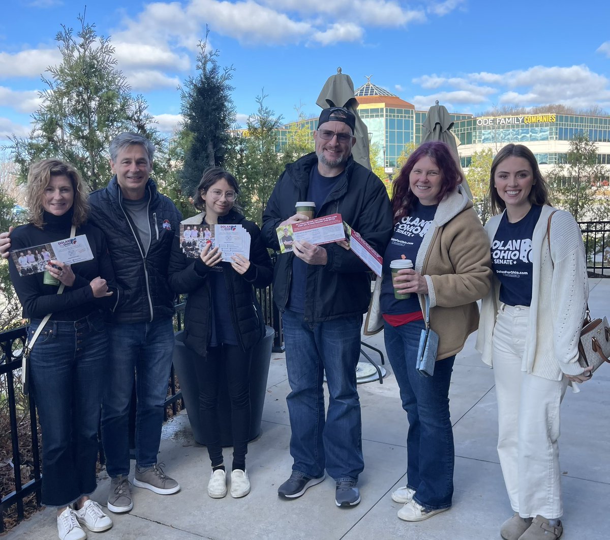 dolan4ohio's tweet photo. Today we joined the @GOP and grassroots conservatives in Cuyahoga and Franklin counties to encourage fellow Republicans to #BankYourVote in 2024. It’ll make sure we #KeepOhioRed, expand our majorities and take back the U.S. Senate 🇺🇸🐘🇺🇸https://t.co/CgYLn2mL4D https://t.co/YKDgZqTzHR