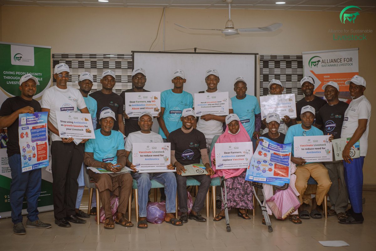 all4livestock's tweet photo. Our Program Line up for #WAAW starts with Capacity Building for Community Animal Health Workers (#Cahws) from 18 rural communities in Kaduna State.
They learned the roles they play with Farmers in the fight against #antimicrobialresistance https://t.co/BJA66BhTrp