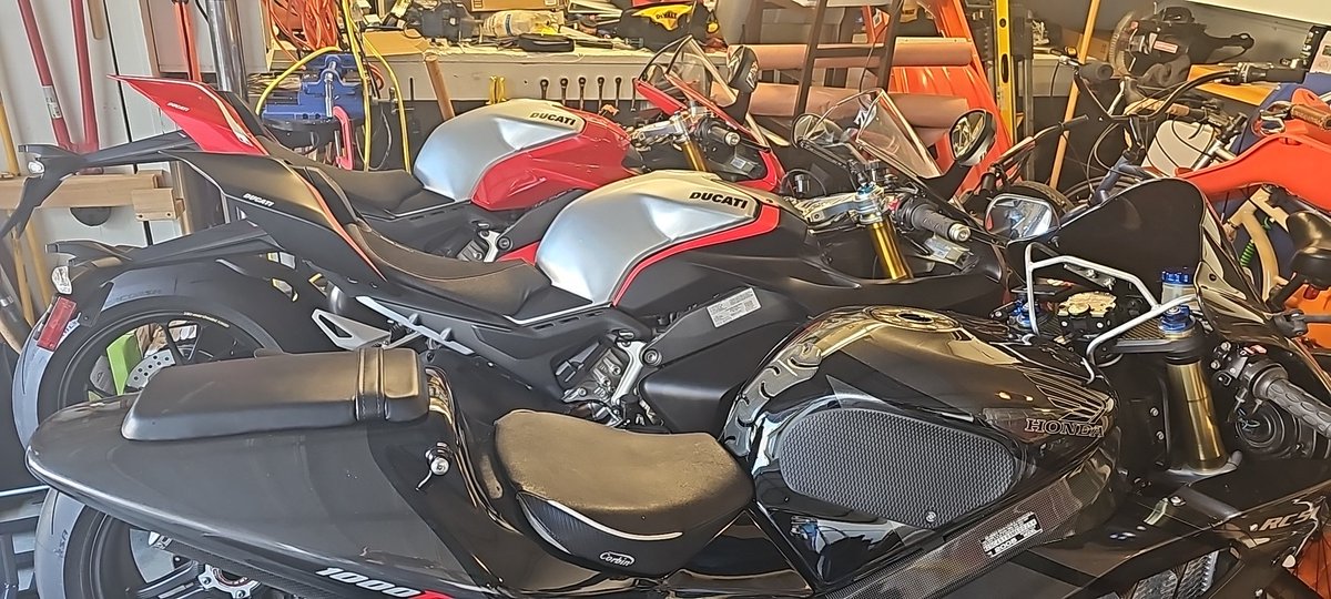 Direct From Philly 🅁🅅🄽 tweet media