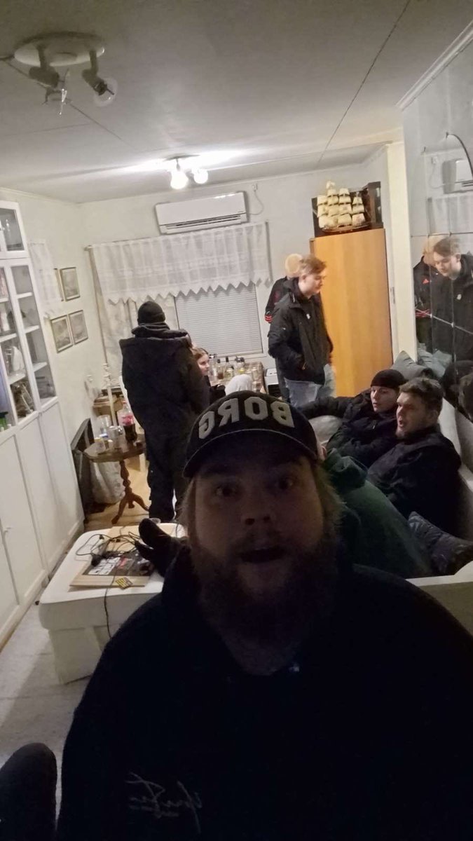 hypeks tweet media