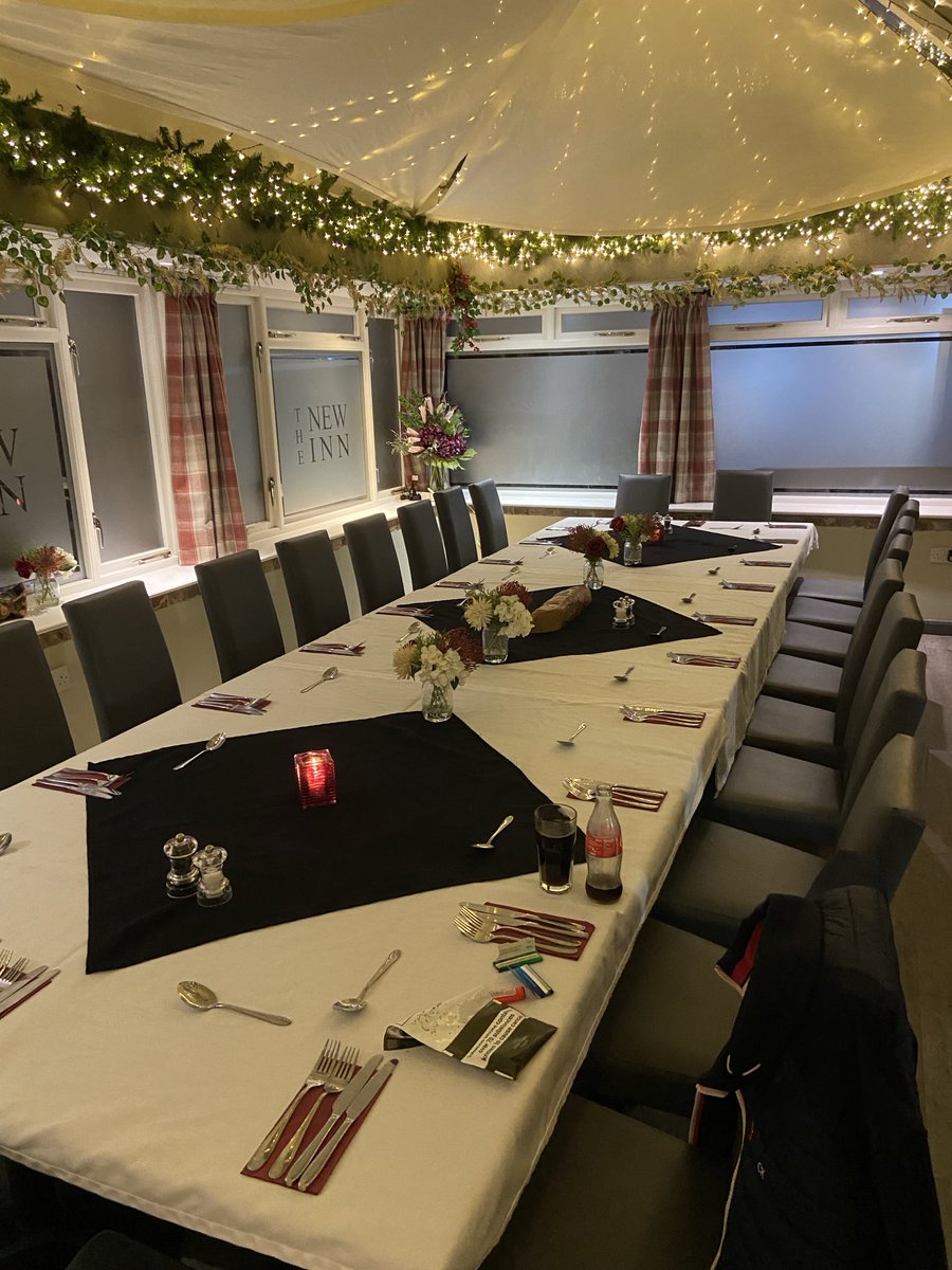 idencricketclub's tweet photo. Pat at Westfield has done it again place looks lovely and if the nosh matches …. s’gonna be a cracker 😎 https://t.co/Hr7RQ7rdDf