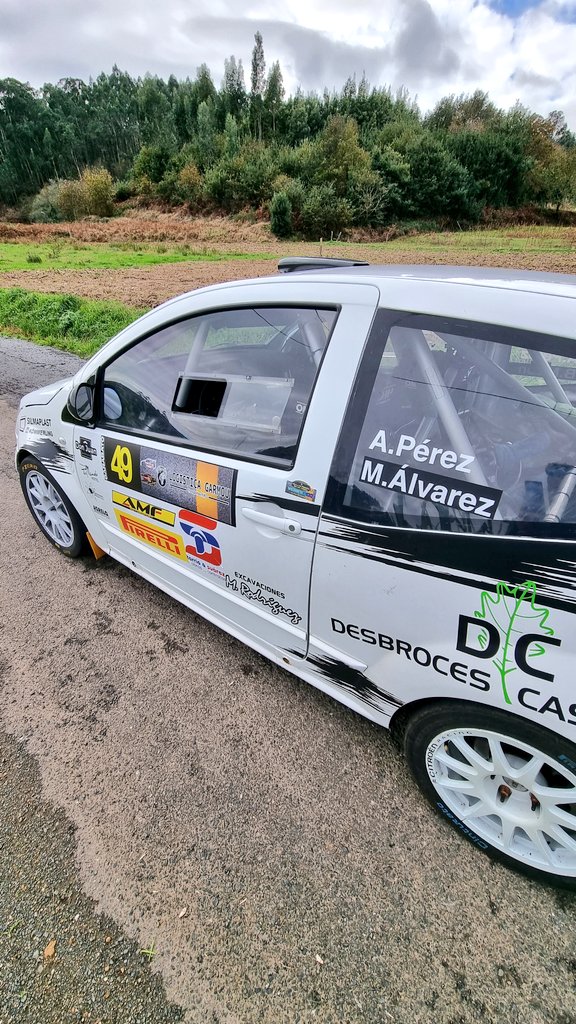 PerezMironRally's tweet photo. Nuestro #RallyRibeira terminó casi sin haber empezado. Fin de temporada para olvidar de un año también para olvidar. Cosas del deporte 😔
#PMRT #RallyeDeRibeira #CitroenC2 #PirelliAMF https://t.co/vzrPpZLTyq