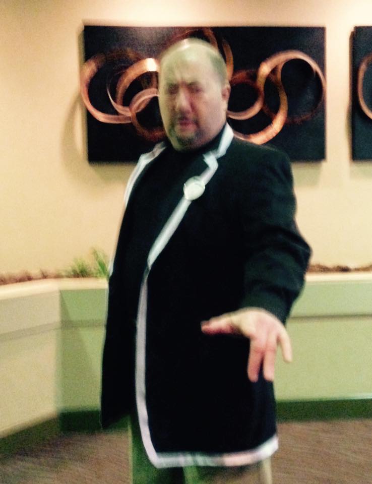 Lordremo's tweet image. What I'd wear as a dictator.
#TheP_risoner #BCNU