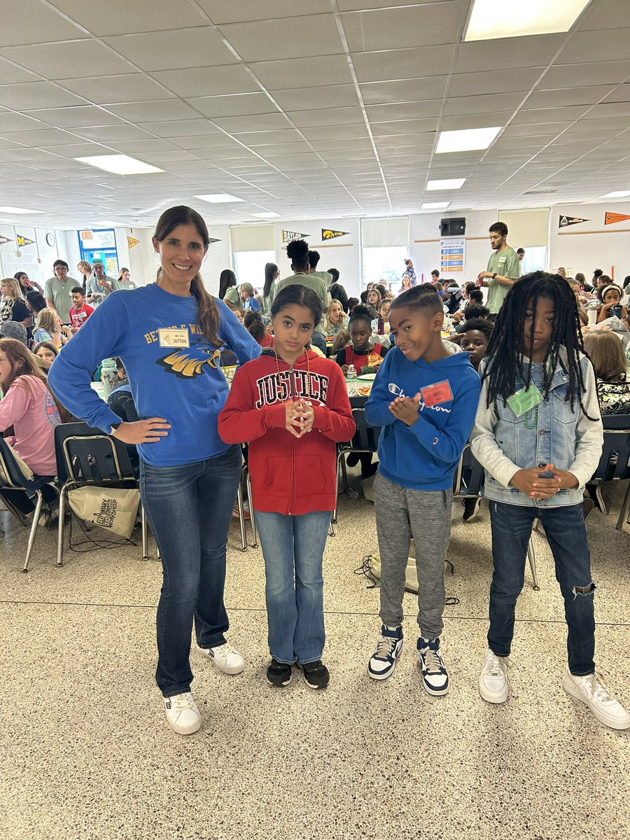 Bettie F Williams ES tweet media