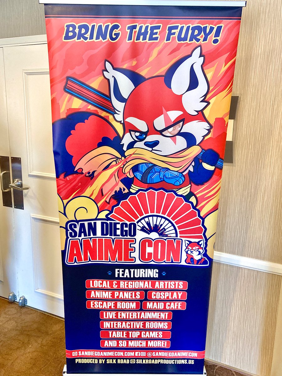 MicroFins's tweet image. Helping @TinyStarJelly’s table at San Diego Anime Con! ^o^ #SDAC