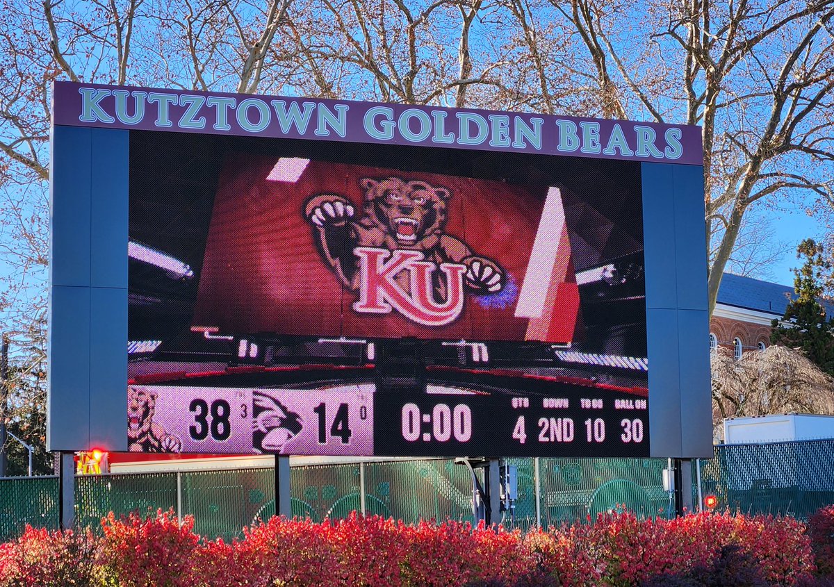 #D2FB Super Region One

SR1 Playoffs - Round One 

FINAL SCORE

<a href="/KUBearsFootball/">Kutztown Football 🐻</a> - 38
<a href="/VUU_Football/">Virginia Union Univ Football 🏈</a> - 14

The Kutztown Golden Bears move on to Round Two.

<a href="/D2Football/">D2Football</a> <a href="/D2Chuck/">Chuck Bitner</a> <a href="/d2kferg/">Kris</a>