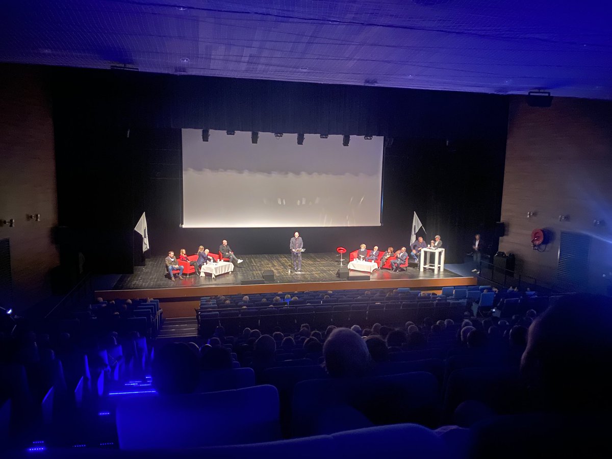 Castellani_'s tweet photo. Bravo à @jean_giabiconi , à son conseil municipal, à son personnel, pour le compte-rendu d’un formidable travail !
Un mezu mandatu chi ne vale dui ! Forza Cità di Biguglia !
@MairieBiguglia https://t.co/YMP1L5WZ1k