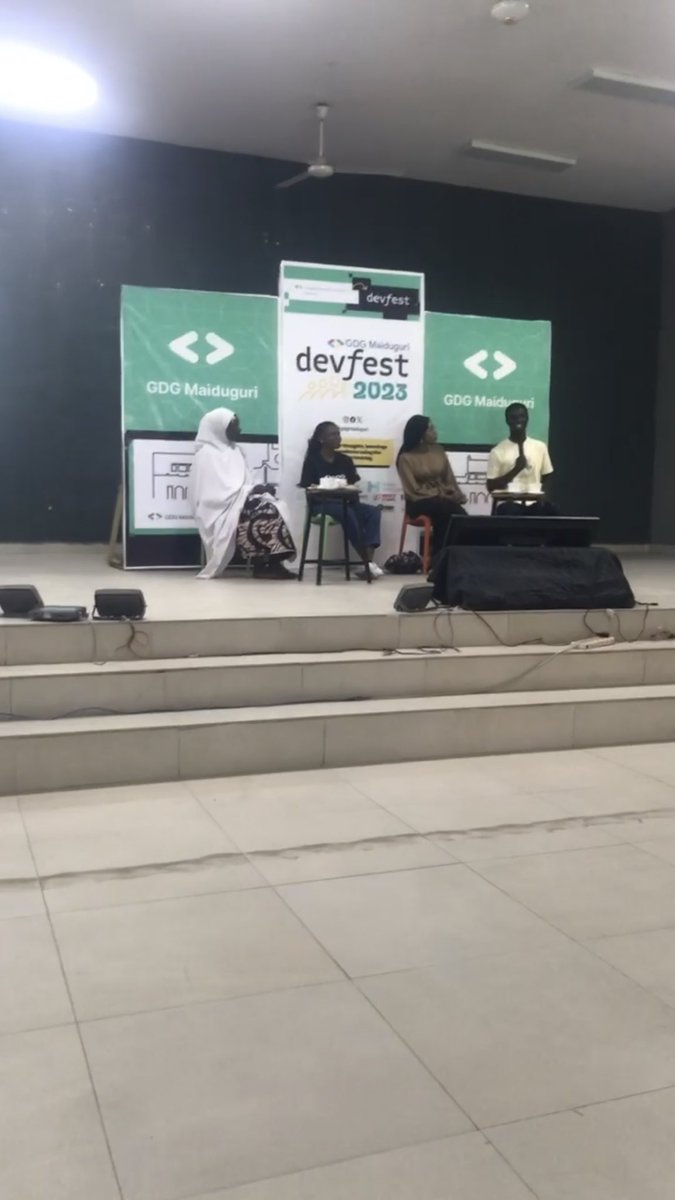kabir_nina's tweet photo. What an honor to be part of this great community❤️ #DevFest2023. https://t.co/WyAUFVWBKL