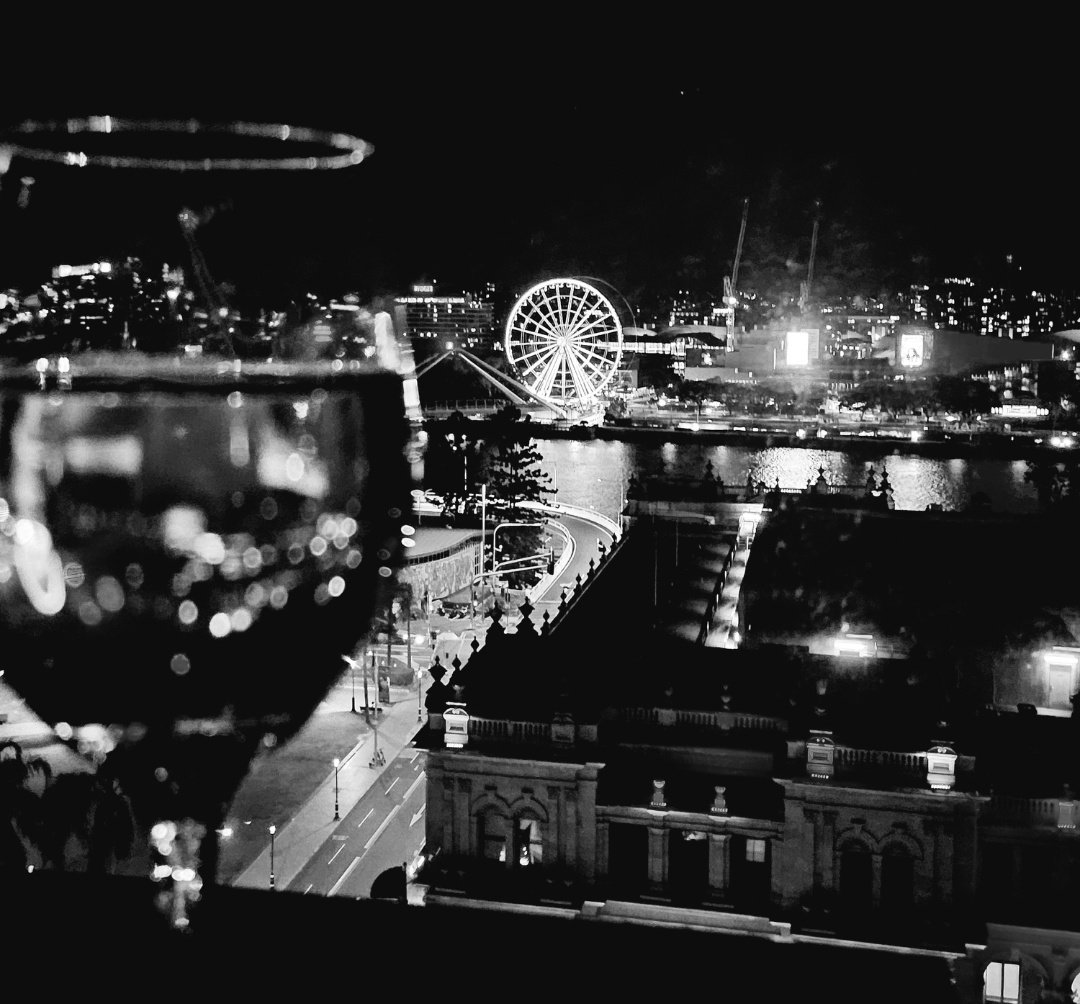 ebunny061's tweet image. Did I eat kfc in bed while drinking wine last night 

Maybe I did 
Maybe I didn't 

👀 #classybitches