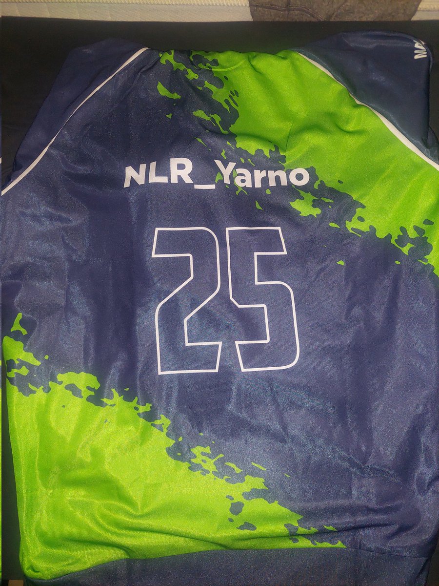In love with this one😍, looks incredible @NLR_Esports <a href="/ManateeGG/">Manatee</a> 💙💚
