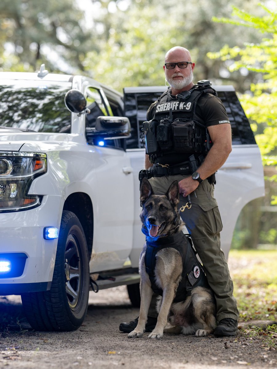 #DailyDoseOfK9Ghost 🖤🤍💙 There aren’t enough words in the world to tell y’all how I feel about this team. So I’ll keep it simple & say that Adam is one of the most dedicated, honorable, & kindest humans I’ve ever met in my life. And Ghost is a goofy badass. 🫶 📷: Erik Larson