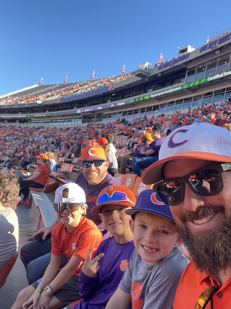 Greg Burgess tweet media