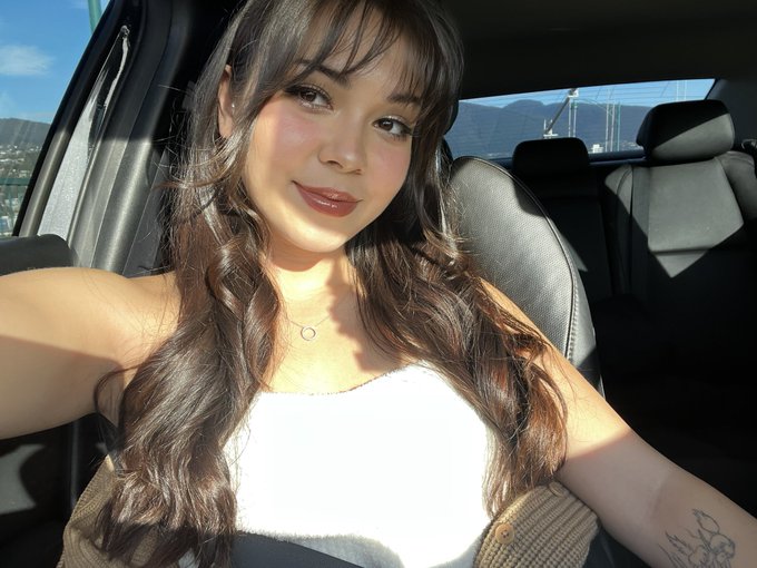 Happy Saturday 💖 https://t.co/wmZaIdYVJZ