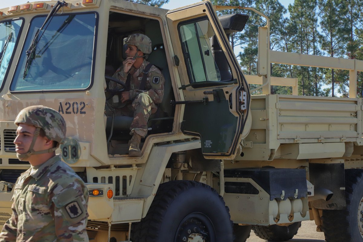 USArmyWHC's tweet photo. #Soldiers assigned to @3rd_Infantry Division have begun to identify and part with excess equipment within their companies. This is an ongoing process and will continue into December.
#Modernization #ArmyFuture #BeAllYouCanBe #Soldiers @USArmy https://t.co/pLErKlXHqK