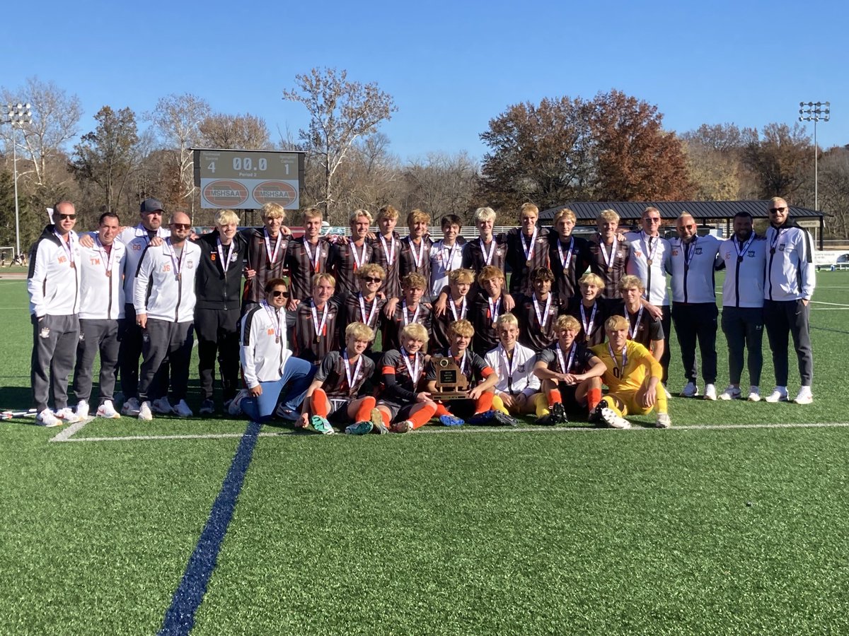 RSHSsports's tweet photo. The Summit Falcons are your Class 3, Third Place State Soccer Team.
#026 https://t.co/koCWXfOxuv
