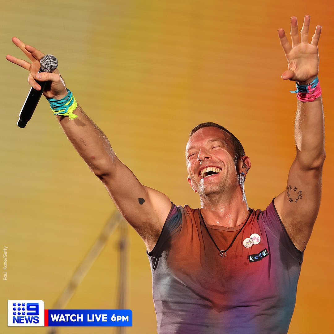 9NewsAUS's tweet photo. #GALLERY: A night to remember! 🪐🌈🎵

Coldplay played their first of two exclusive Australian shows in Perth last night, treating fans to a spectacular show complete with lasers, fireworks, and synchronised LED wristbands.

It’s the first Coldplay concert staged in Perth in fourteen years.

#9News
