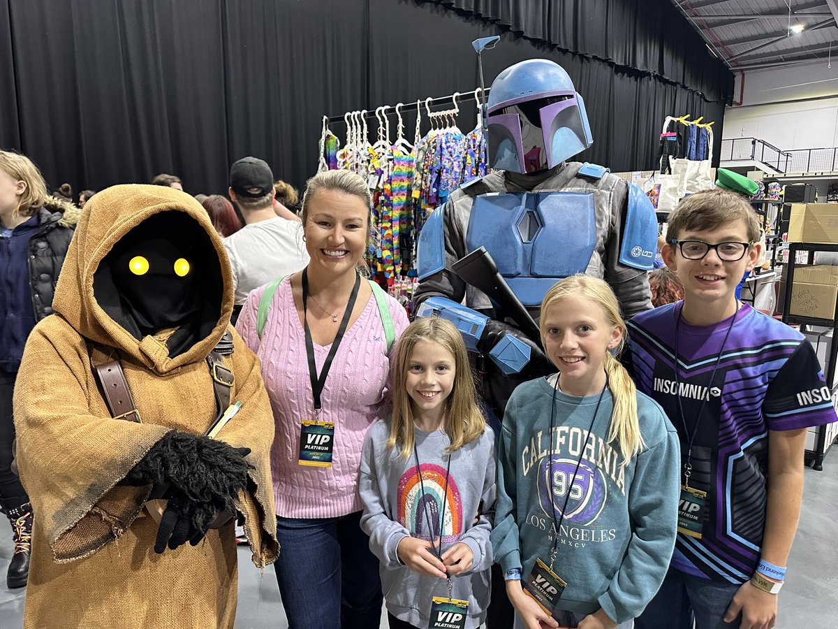 Amazing <a href="/walescomiccon/">Wales Comic Con</a> 

See you tomorrow