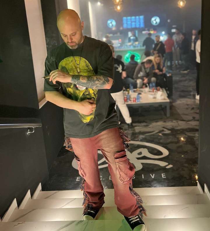 doja_pak1's tweet photo. More than 20 Countries were in the Building Today, let That Energy Represent This Brand. Thank You to All who Came Out, I’ll be Here All Weekend. Doja Barcelona is Now Open. #dojabcn #bcn #dojapak #dojaexclusive #LasVegas #dojadirect #DojaBarcelona #Spain #Barcelona https://t.co/xF1hAotmZ7
