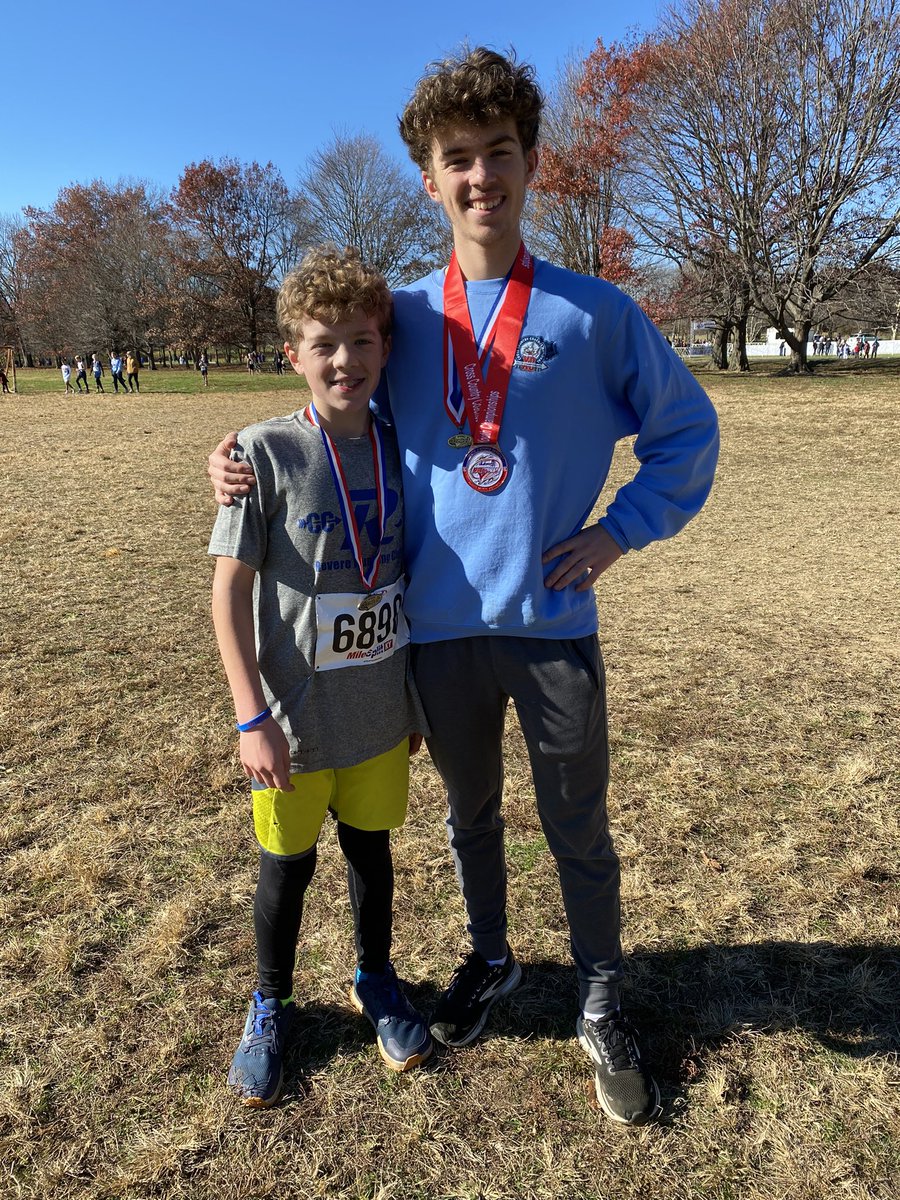 Elizabeth Long tweet media