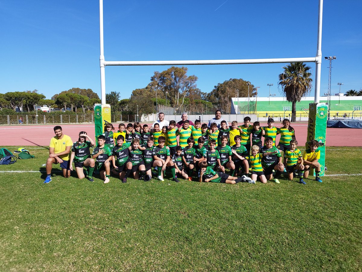 andresdg1978's tweet photo. Muchas gracias 👏🏻👏🏻 @CRAPortuense por la gran jornada de 🏉 @UASRugby https://t.co/sD4ibZNKdR