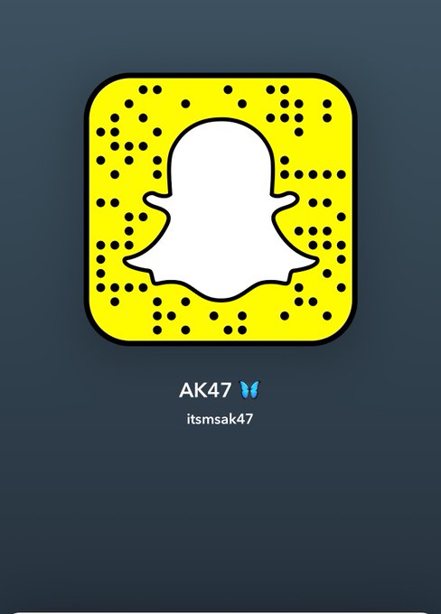 i&rsquo;m back on snapchat and yes imma be eating dick on there too 😈 https://t.co/7SvTqjb2J1