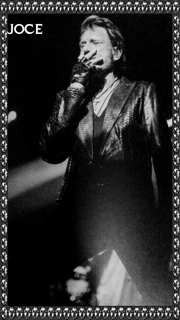 <a href="/AlainPellet/">Alain Pellet</a> Jamais..

#TeamHallyday #EternelJohnny
#JohnnyDansNosCoeursAJamais
#JohnnyCommeTuNousManques
   #UneIconeNeMeurtJamais