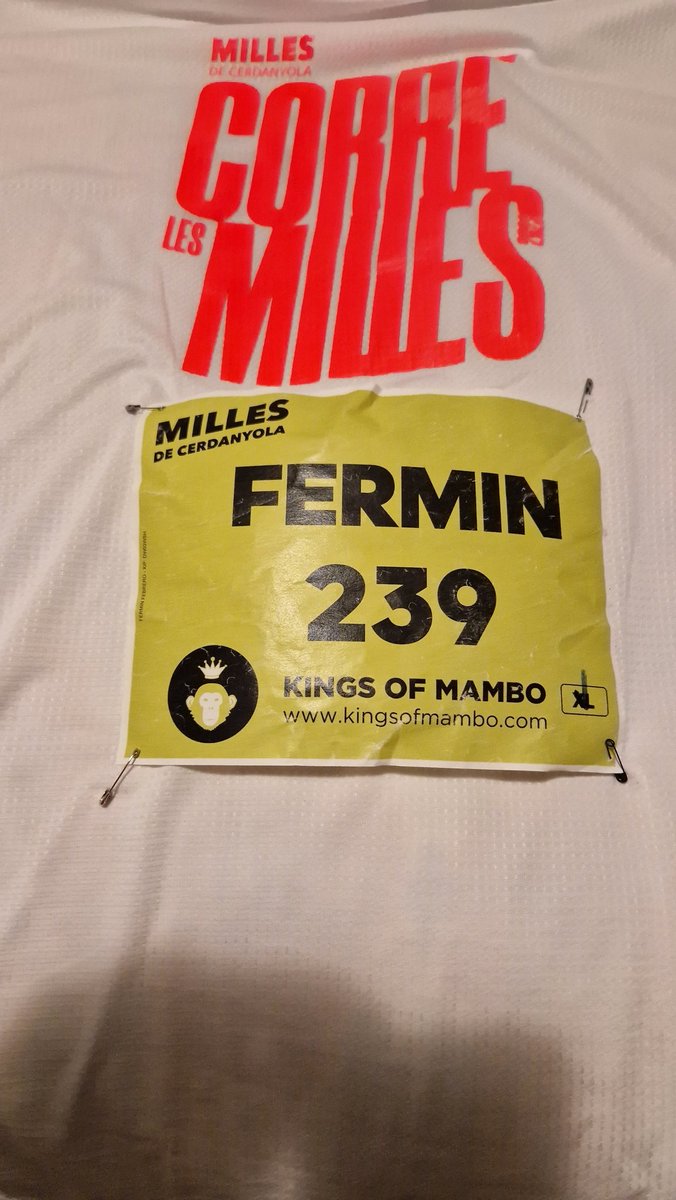FerminFebrero's tweet image. Great to have a race with my youngest son! #runlikehell milles nocturnes #Cerdanyola