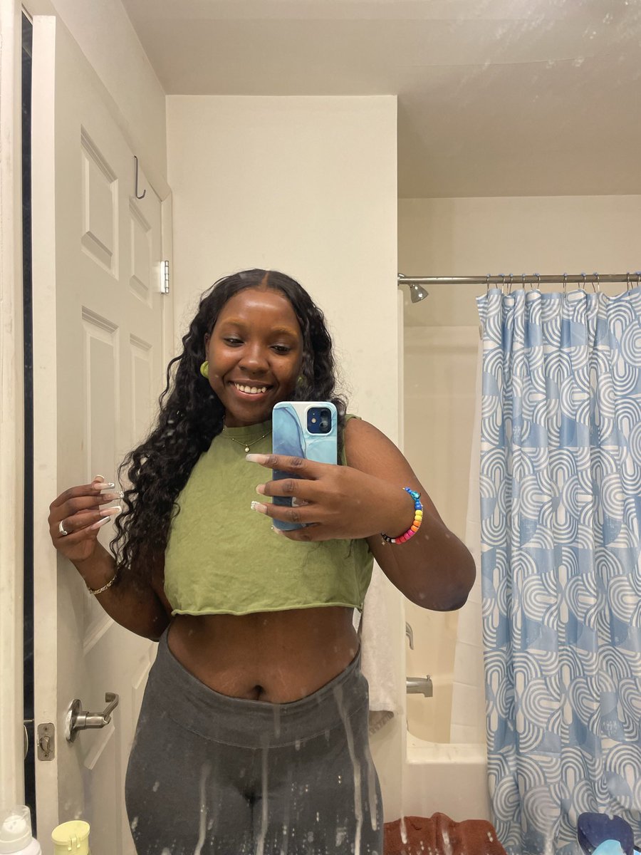 jxanniee's tweet photo. If I knew how to use ‘Twitter’ I’d be dangerous but for now, pictures! https://t.co/g9vyTT6FbU