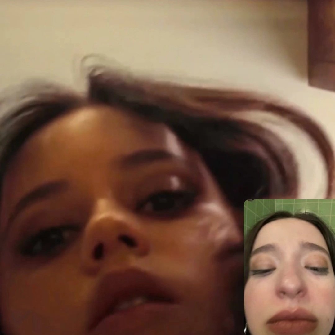 0lisher's tweet photo. girlfriends facetime
#tamber https://t.co/s5YbUtLUVR