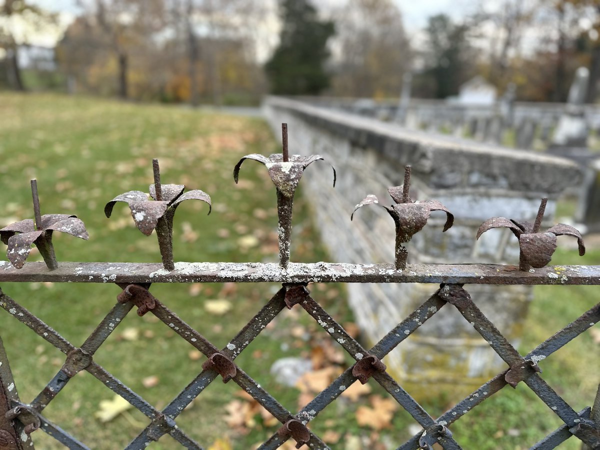 Lara_A_Thomas's tweet photo. Lower Middle Spring Presbyterian, near Shippensburg PA https://t.co/8x47tgam8J