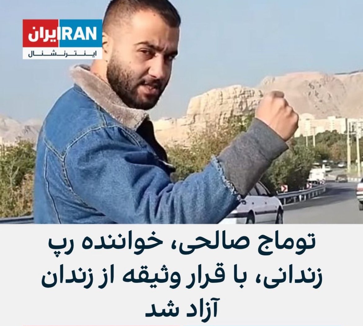 𝚃𝚒𝚗𝚊 tweet media