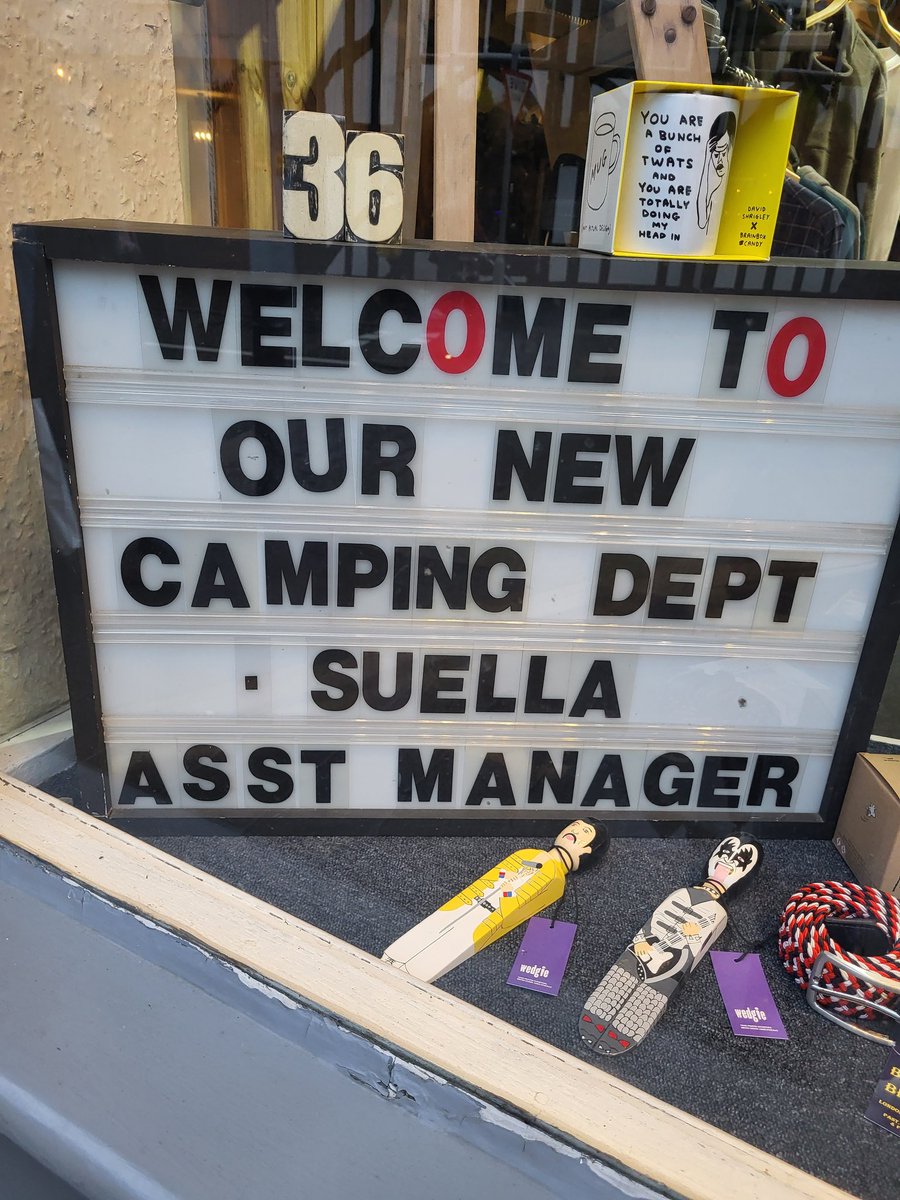 Saw this sign in a shop in my local town centre. Made me laugh!))😂😂 <a href="/MarinaPurkiss/">Marina Purkiss</a> @jemmaforte