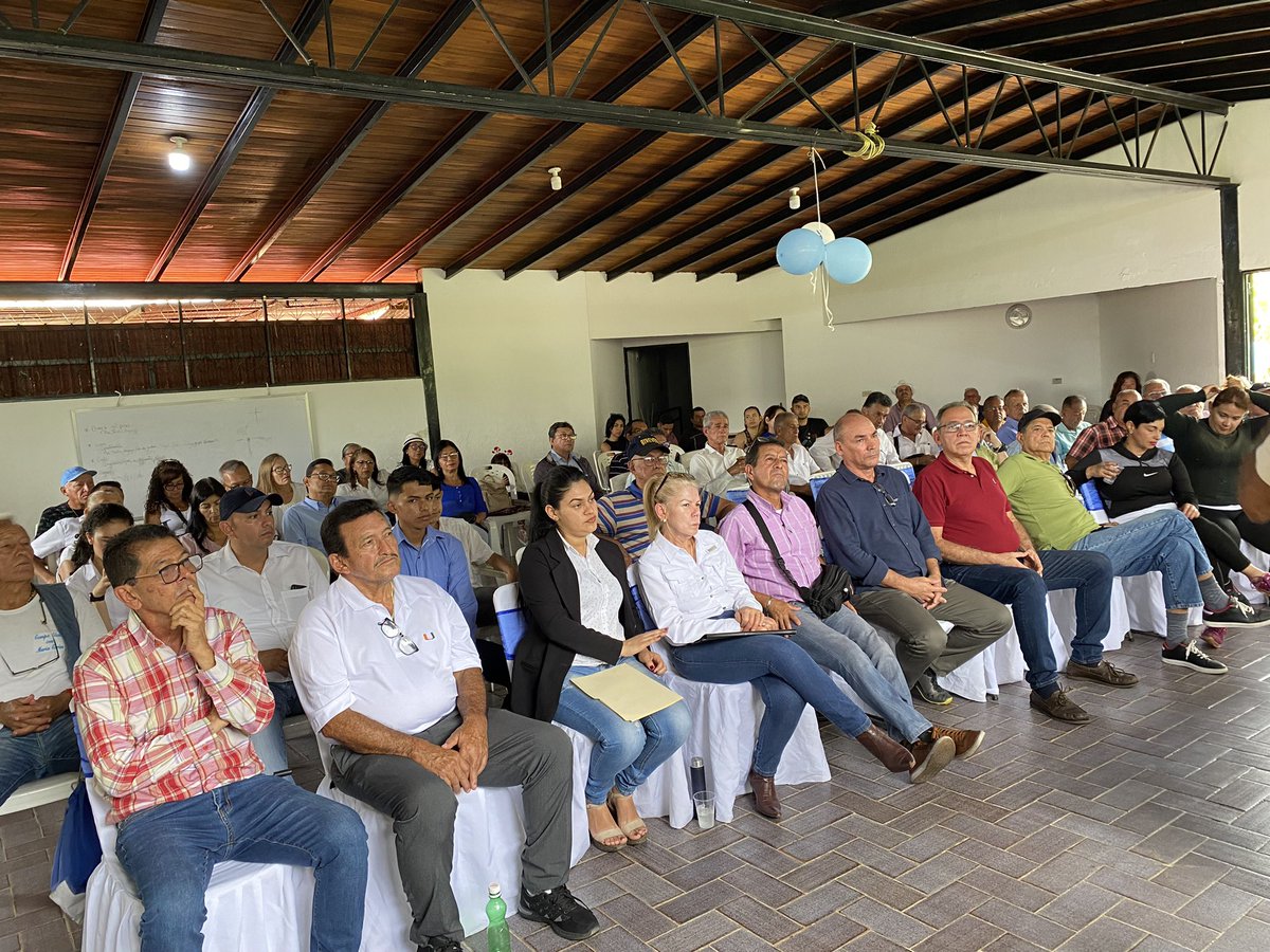 VenteMerida's tweet photo. #EnFotos | Así fue la Asamblea de Ciudadanos en el municipio Campo Elías.

¡Ciudadanos dispuestos a ganar a cobrar y arrasar con @MariaCorinaYA en el 2024!

 #HastaElFinal
#ConVzla https://t.co/CHuooxjHfX