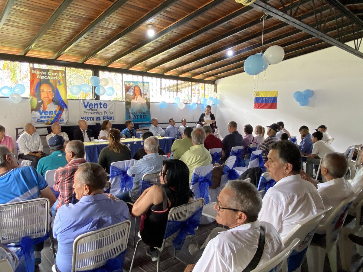 VenteMerida's tweet photo. #EnFotos | Así fue la Asamblea de Ciudadanos en el municipio Campo Elías.

¡Ciudadanos dispuestos a ganar a cobrar y arrasar con @MariaCorinaYA en el 2024!

 #HastaElFinal
#ConVzla https://t.co/CHuooxjHfX