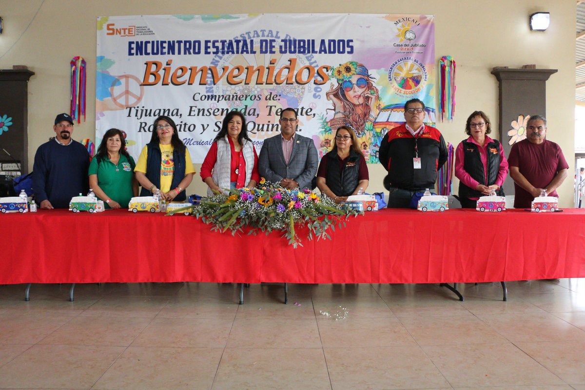 juanenrique7507's tweet photo. 🔸Segundo Encuentro Deportivo 🥎y Cultural 🎭de nuestras y nuestros compañeros jubilados, realizado por los 80 Aniversario de nuestro Sindicato.  #SNTE #Sección2 #EncuentroDeportivoYCultural https://t.co/dQkkL2f12G