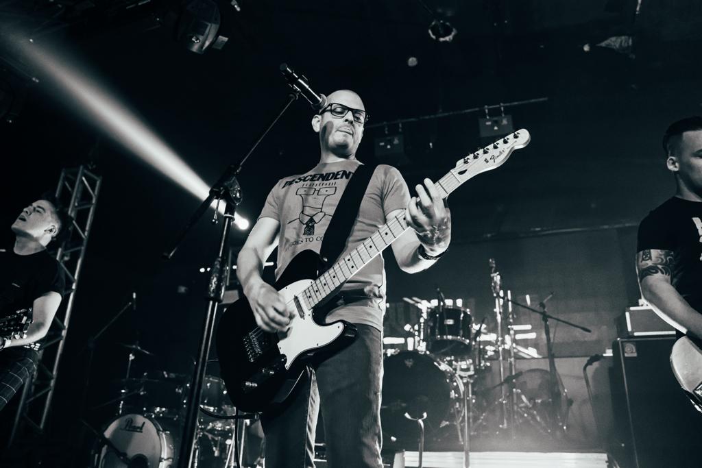 La actitud sin límites se apoderarán de <a href="/ciudadpunk/">Ciudad Punk</a> con #Revolucion89 🤜💥
Te estamos esperando para una tarde/noche EXPLOSIVA en UMMA MultiEspacios🔥
🎟️Últimas Entradas en <a href="/ticketeapy/">Ticketea Paraguay</a> y vía web en ticketea.com.py/events/ciudad-…
📍Mcal. López 2585, Fdo. de la Mora
🗓️18/Nov.